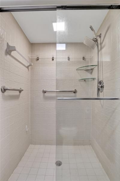 2334 S Cypress Bend Drive, Unit 304, Pompano Beach, FL 33069 Photo