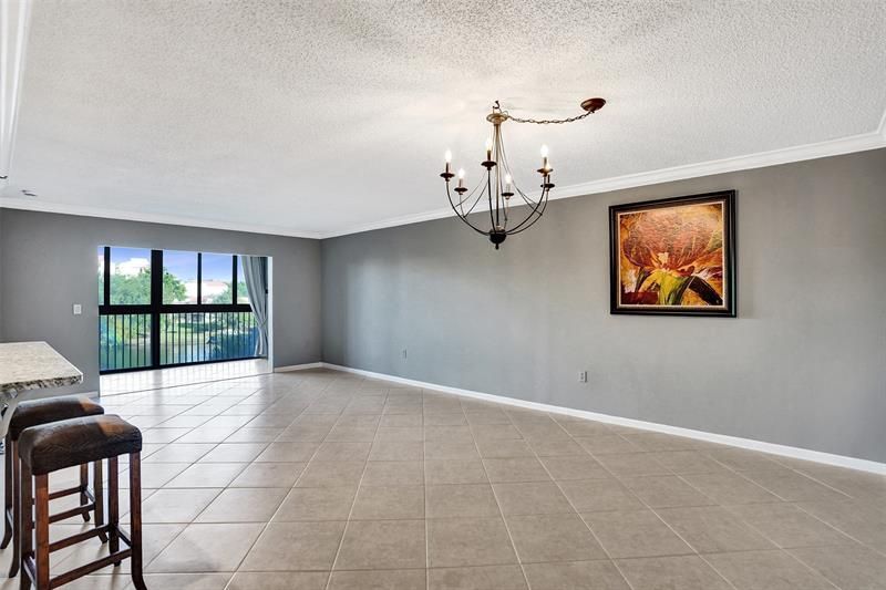2334 S Cypress Bend Drive, Unit 304, Pompano Beach, FL 33069 Photo