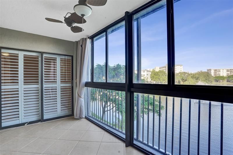 2334 S Cypress Bend Drive, Unit 304, Pompano Beach, FL 33069 Photo