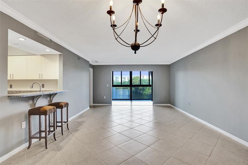 2334 S Cypress Bend Drive, Unit 304, Pompano Beach, FL 33069 Photo