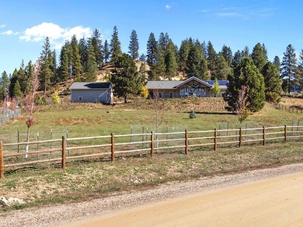 111 Swan Lane, Boise, ID 83716