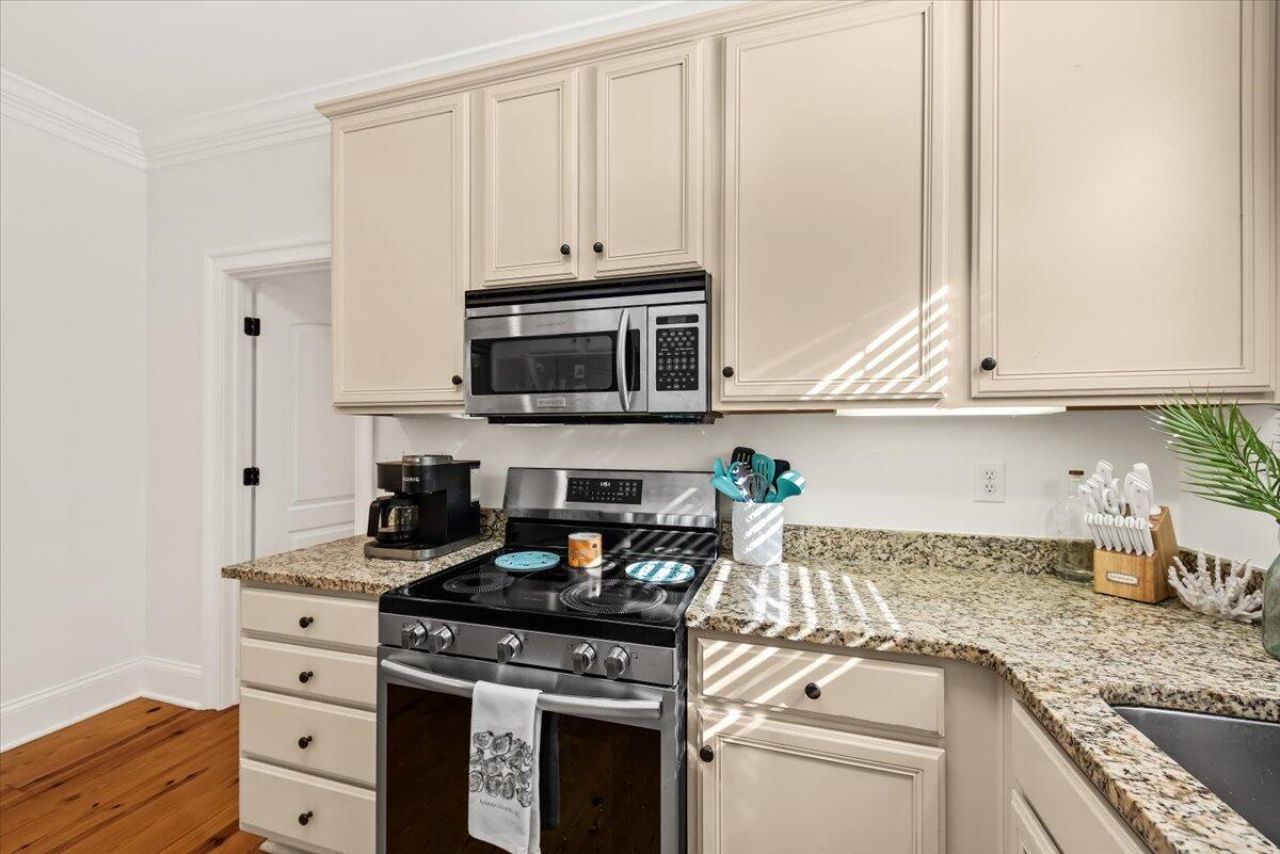 3218 Johnstowne Street Photo 14