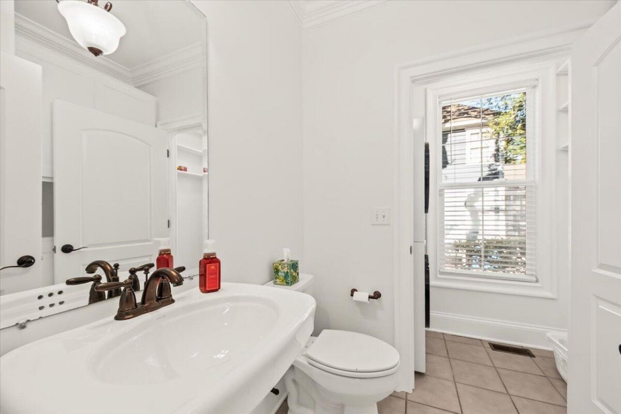 3218 Johnstowne Street Photo 17