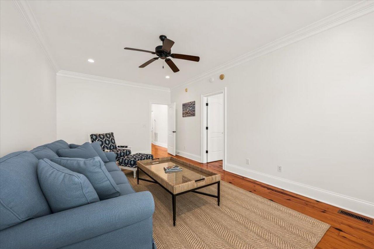 3218 Johnstowne Street Photo 21