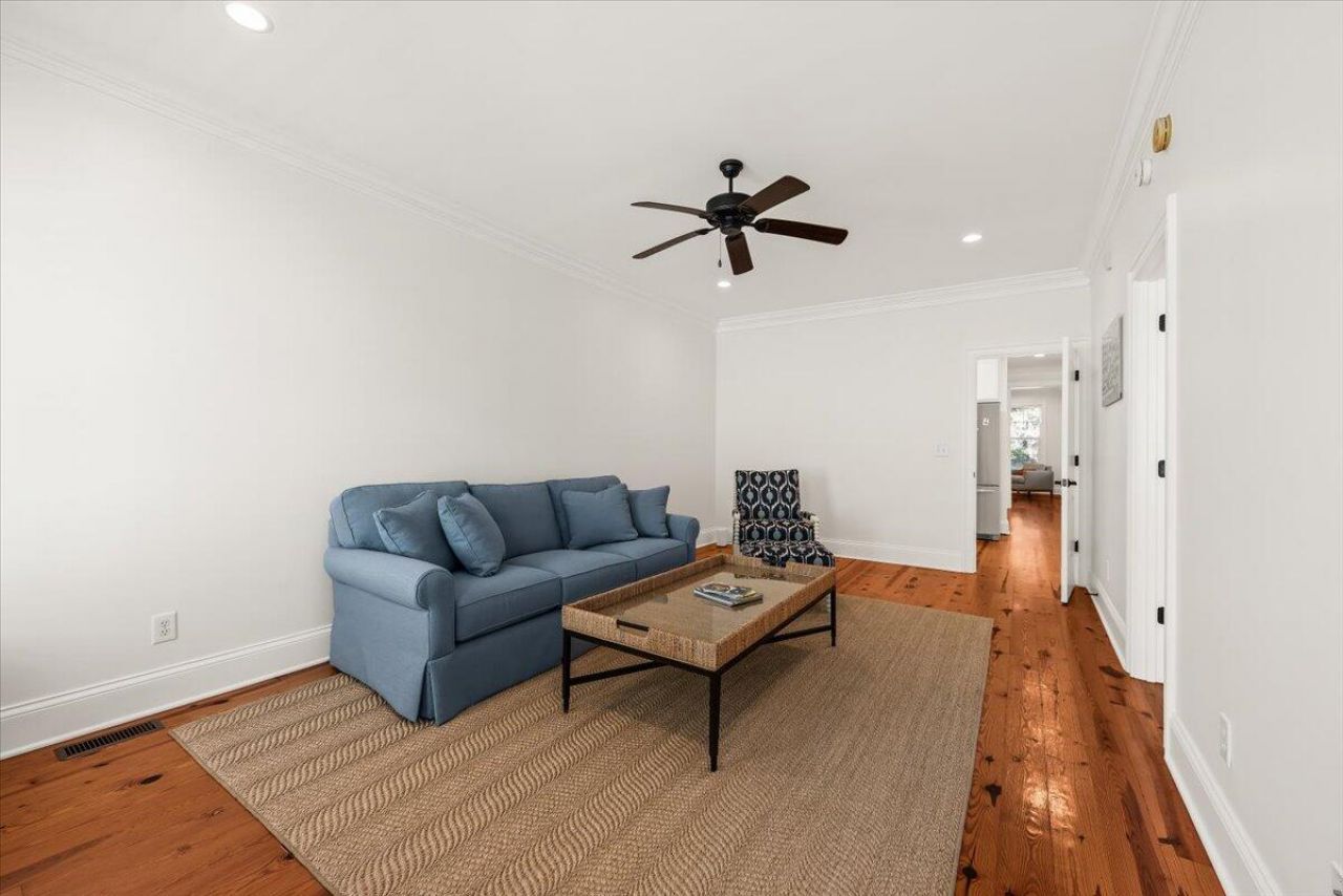 3218 Johnstowne Street Photo 22