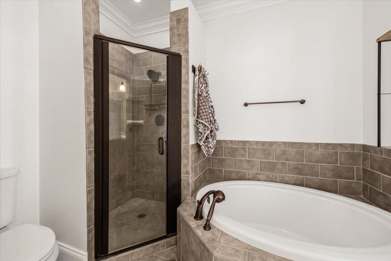 3218 Johnstowne Street Photo 28