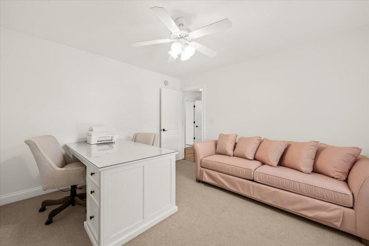 3218 Johnstowne Street Photo 31