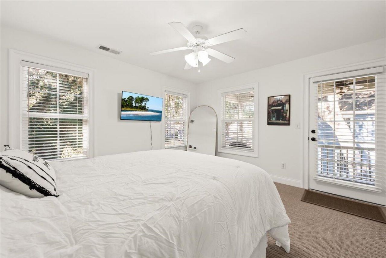 3218 Johnstowne Street Photo 34