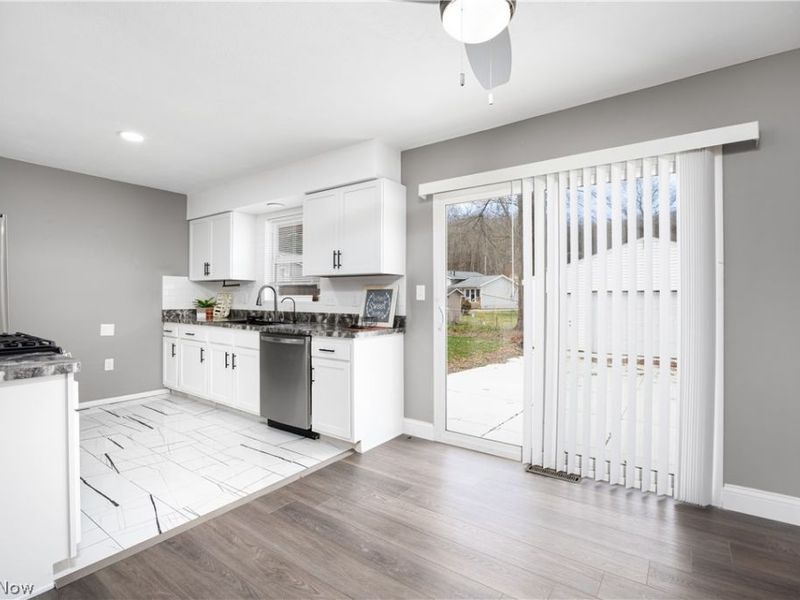 1054 Karen Drive, Akron, OH 44313 Photo 10