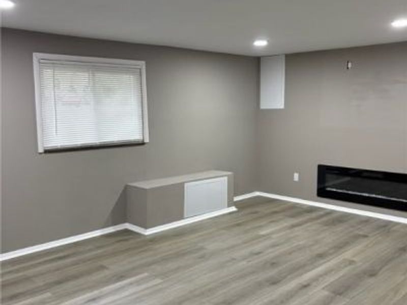 1054 Karen Drive, Akron, OH 44313 Photo 16