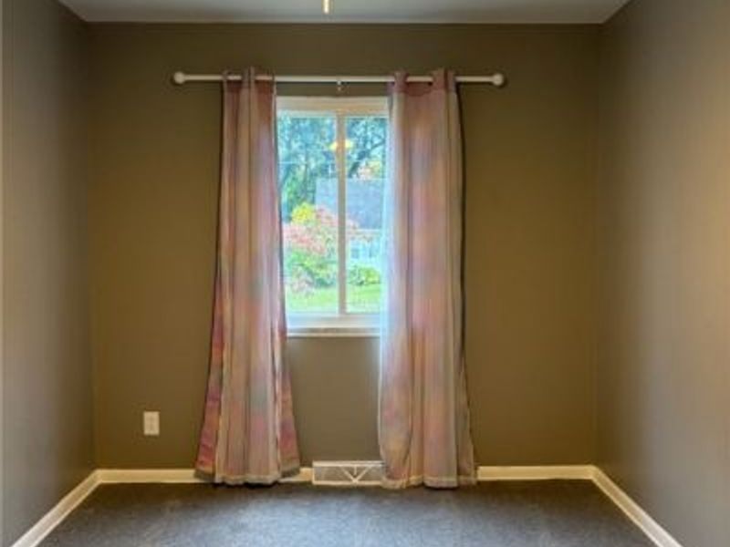 1054 Karen Drive, Akron, OH 44313 Photo 18