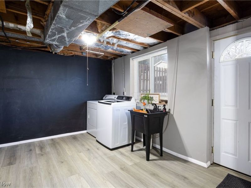 1054 Karen Drive, Akron, OH 44313 Photo 20