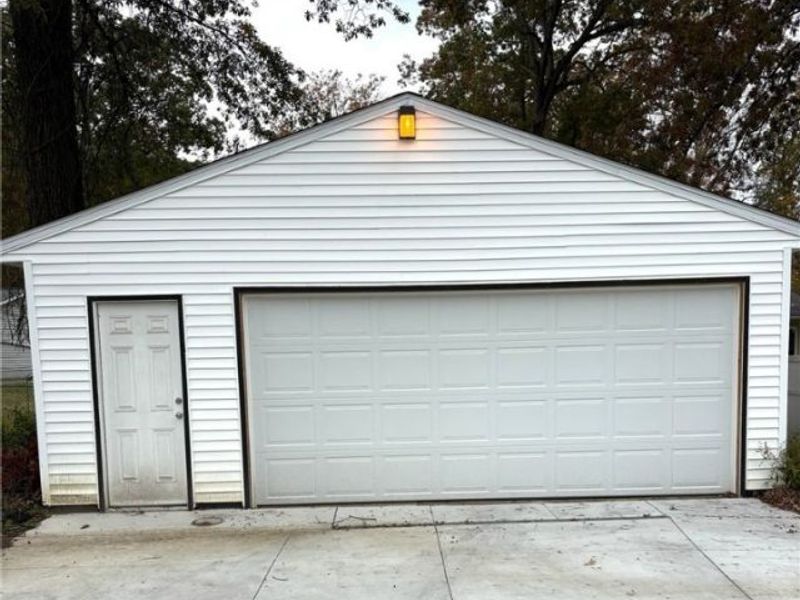 1054 Karen Drive, Akron, OH 44313 Photo 28