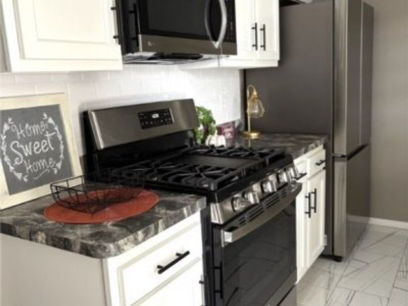 1054 Karen Drive, Akron, OH 44313 Photo 9