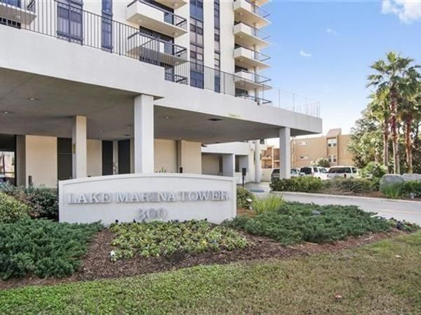 300 LAKE MARINA Avenue, Unit 15H, New Orleans, LA 70124