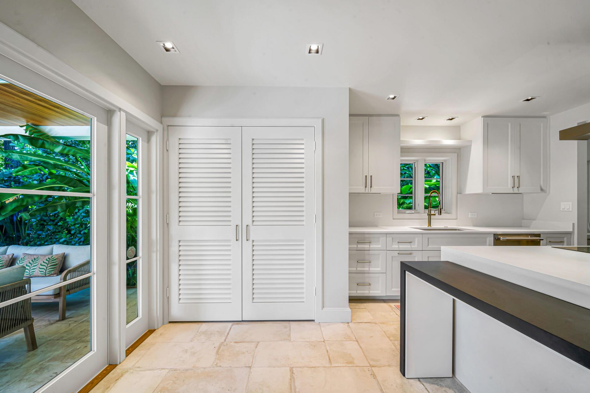 300 Barcelona Road, West Palm Beach, FL 33401 Photo