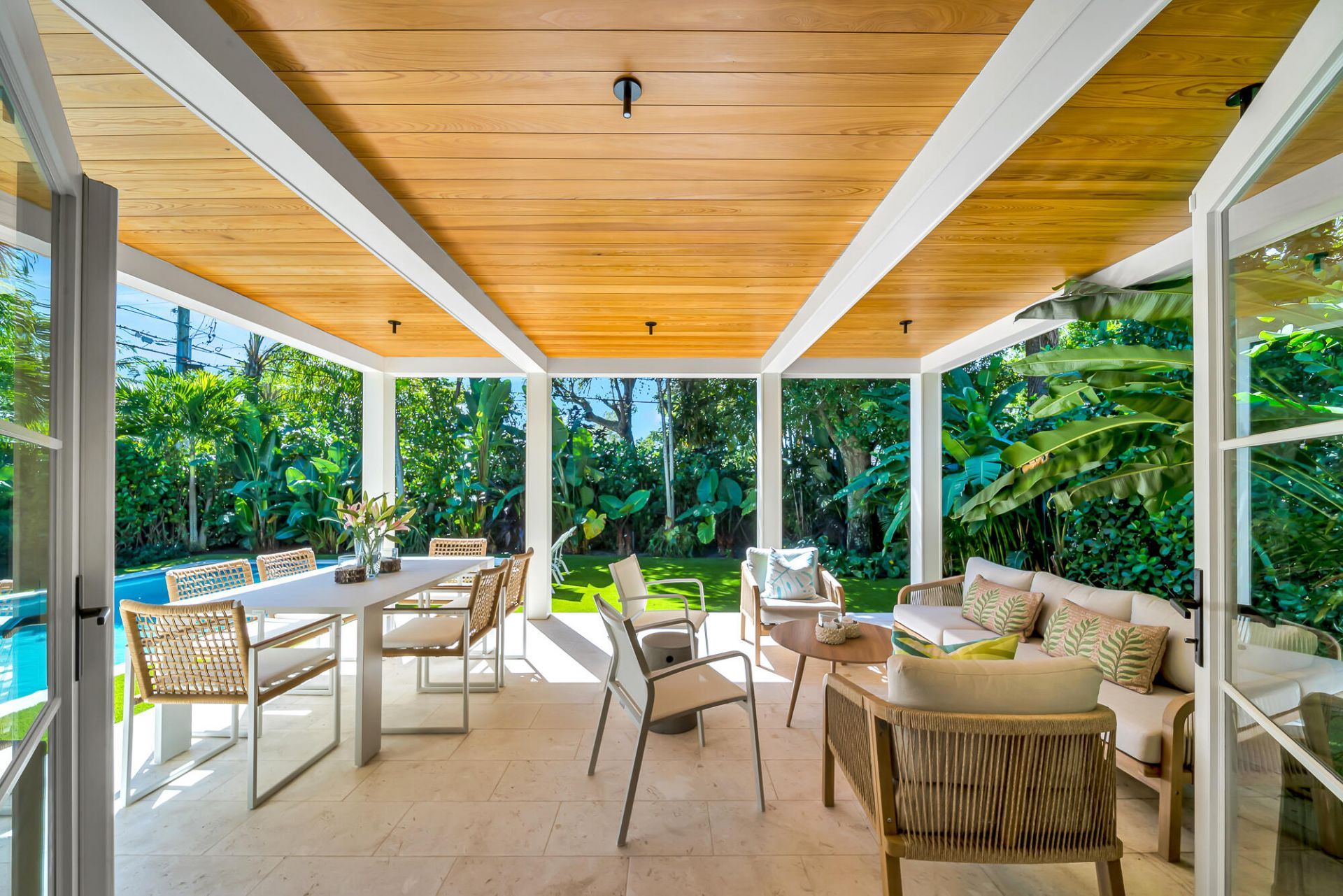 300 Barcelona Road, West Palm Beach, FL 33401 Photo