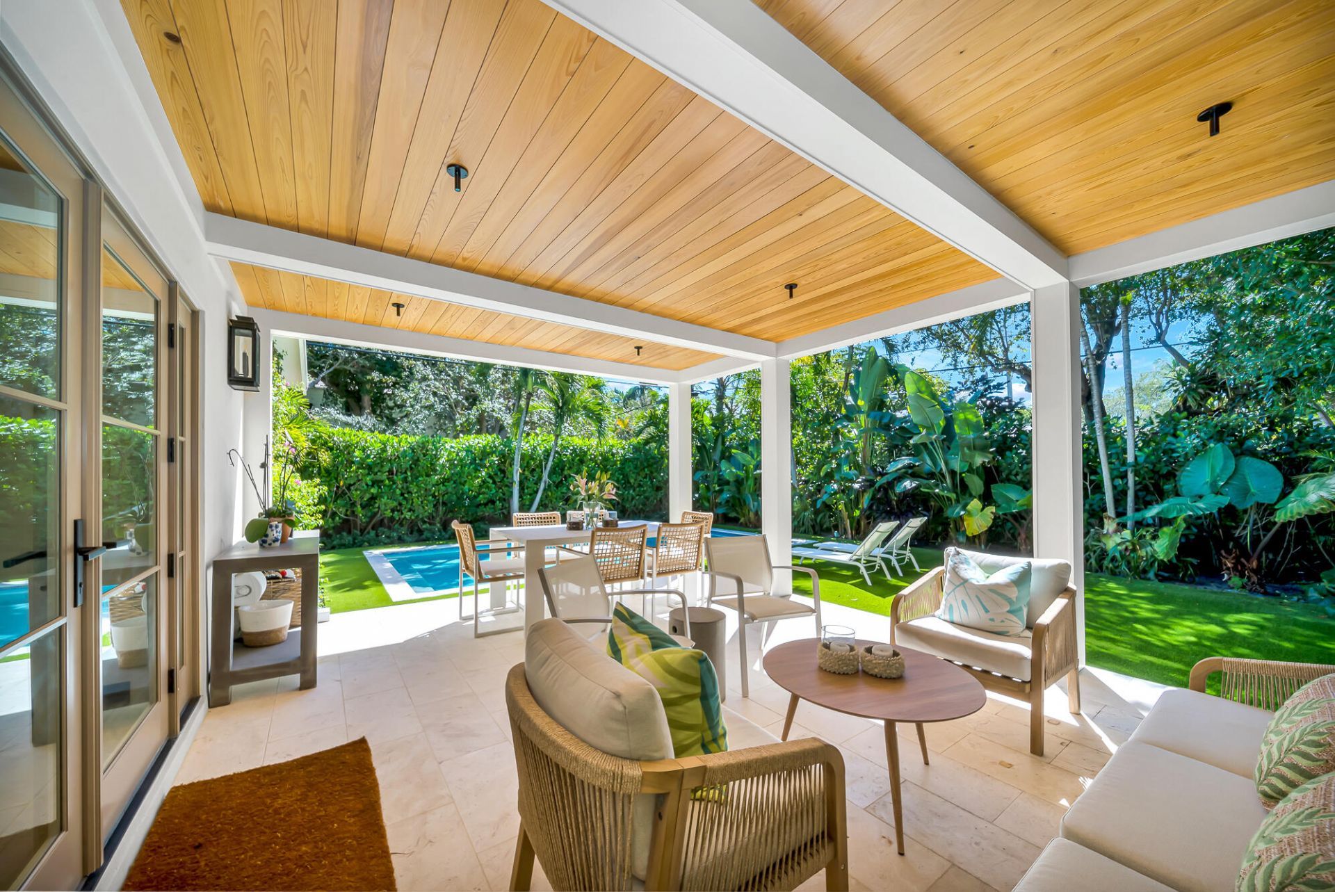 300 Barcelona Road, West Palm Beach, FL 33401 Photo