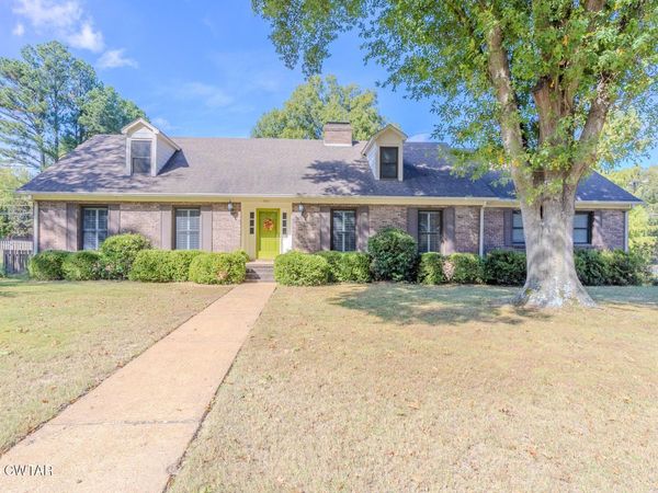 903 Breckenridge Drive, Brownsville, TN 38012
