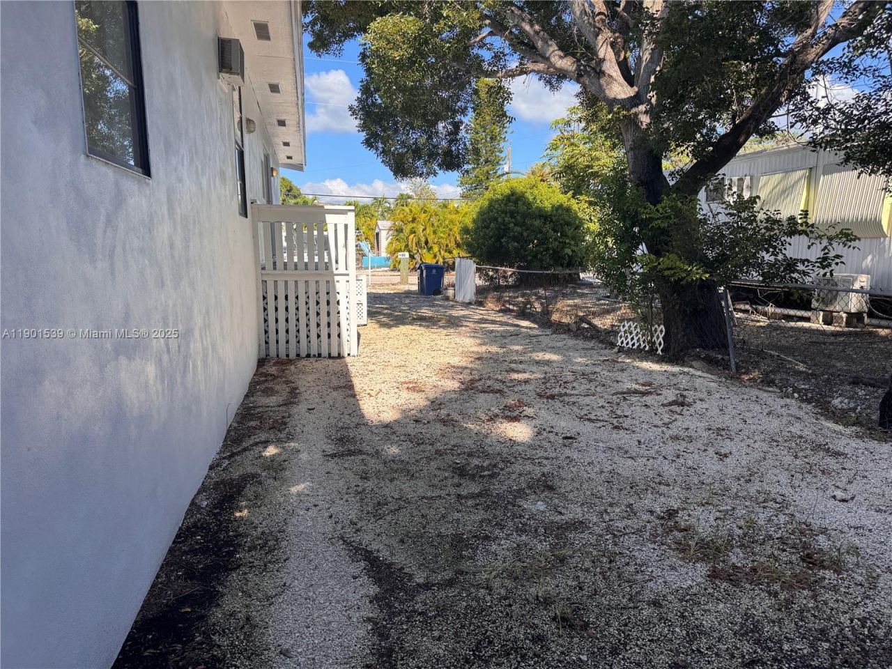 969 Plantation Rd, Key Largo, FL 33037 Photo