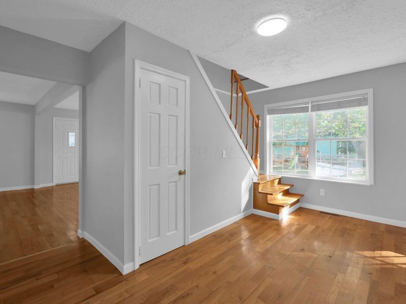 1091 Vernon Drive, Columbus, OH 43207 Photo 20