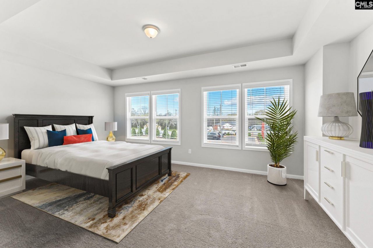 310 Tartan Road Photo 5