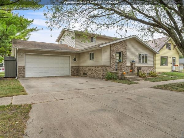 405 8th Avenue, Sibley, IA 51249