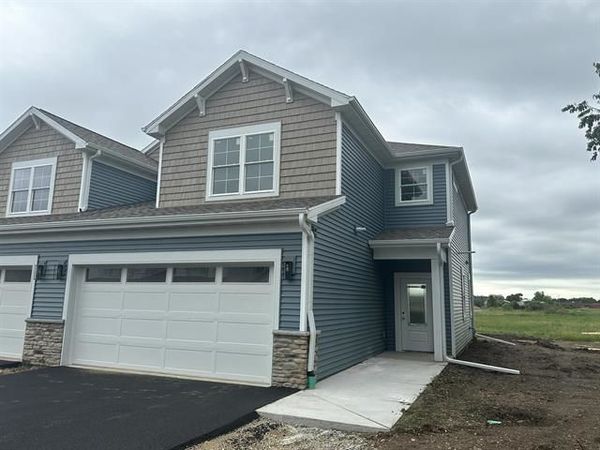 3156 S Bartells Drive, BELOIT, WI 53511