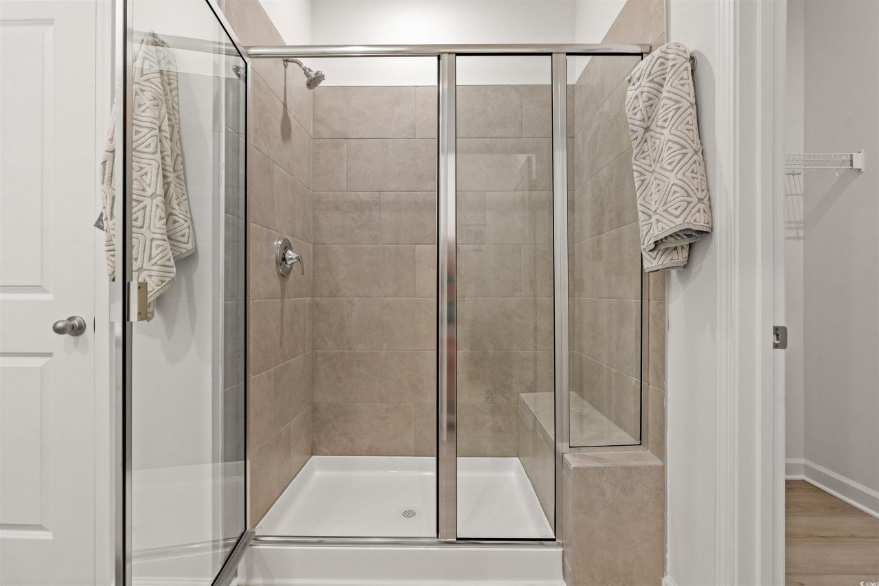 1546 Regal Fern Way Photo 16