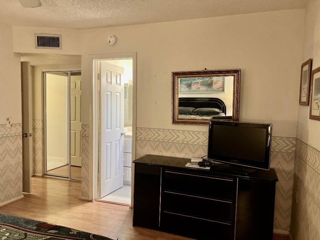 2161 NE 1st Court, Unit 102, Boynton Beach, FL 33435 Photo