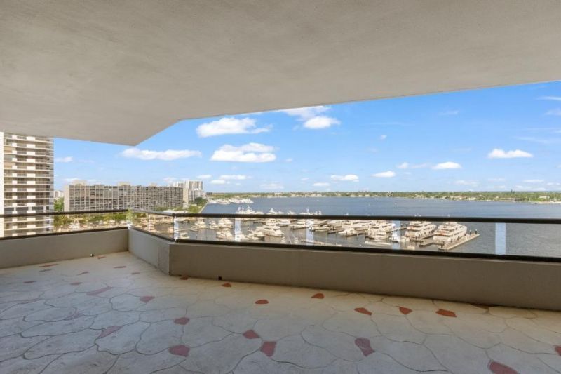 100 Lakeshore Drive, Unit 856, North Palm Beach, FL 33408 Photo