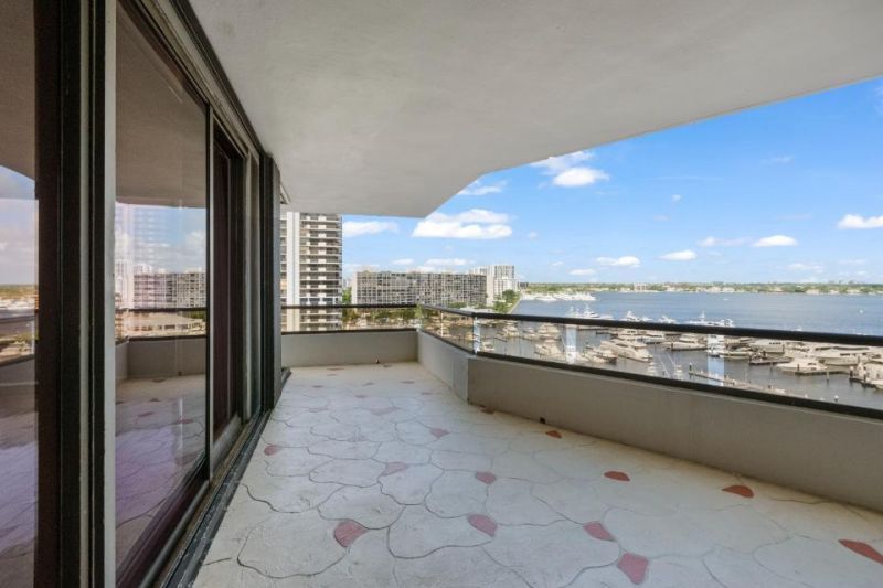 100 Lakeshore Drive, Unit 856, North Palm Beach, FL 33408 Photo