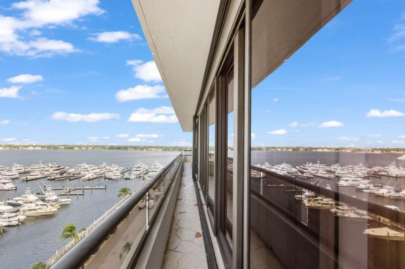 100 Lakeshore Drive, Unit 856, North Palm Beach, FL 33408 Photo