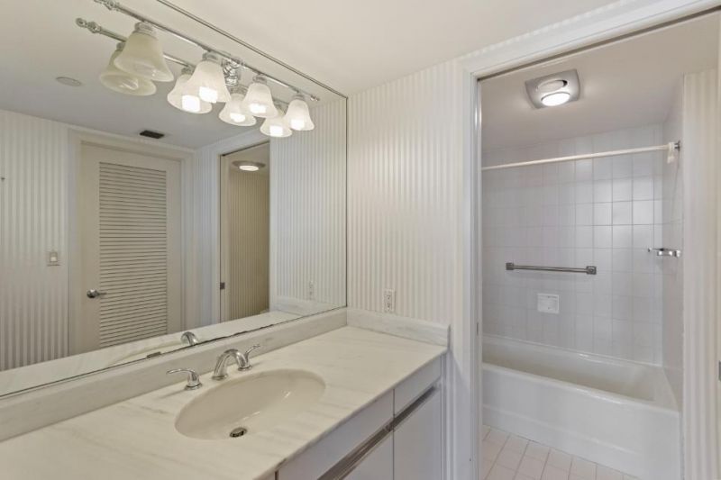 100 Lakeshore Drive, Unit 856, North Palm Beach, FL 33408 Photo