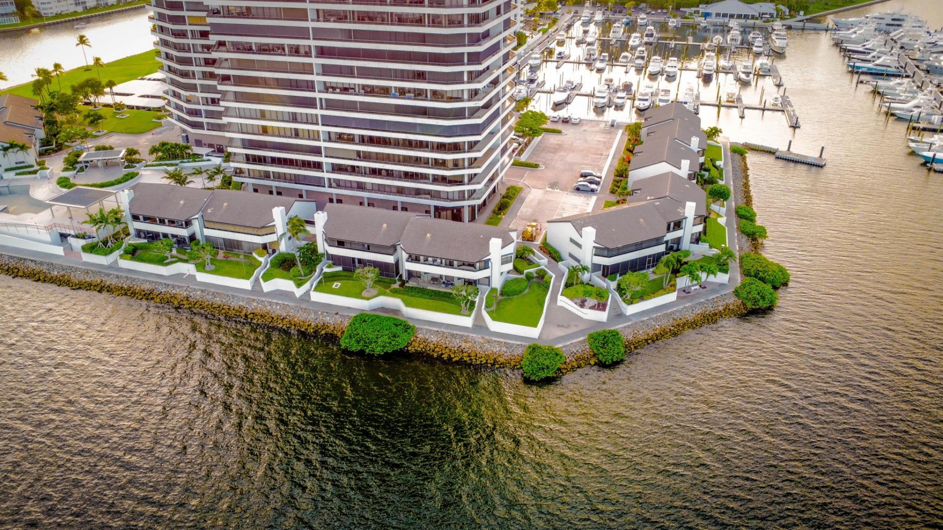 100 Lakeshore Drive, Unit 856, North Palm Beach, FL 33408 Photo