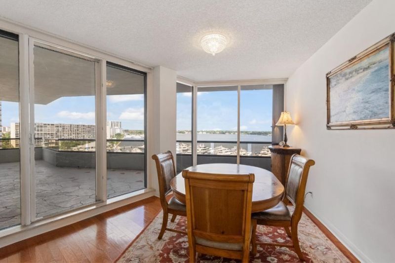 100 Lakeshore Drive, Unit 856, North Palm Beach, FL 33408 Photo