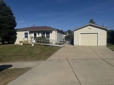 2136 AVE M, COUNCIL BLUFFS, IA 51501