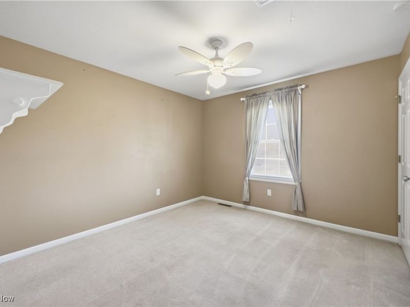 515 Hillside Drive, East Palestine, OH 44413 Photo 33