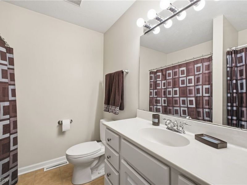 515 Hillside Drive, East Palestine, OH 44413 Photo 35