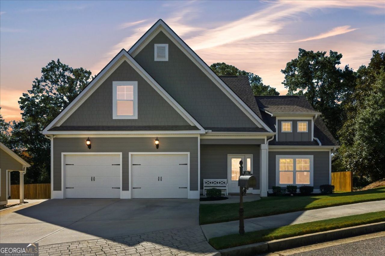 105 Rabbits Run, Fayetteville, GA 30214 Main Photo