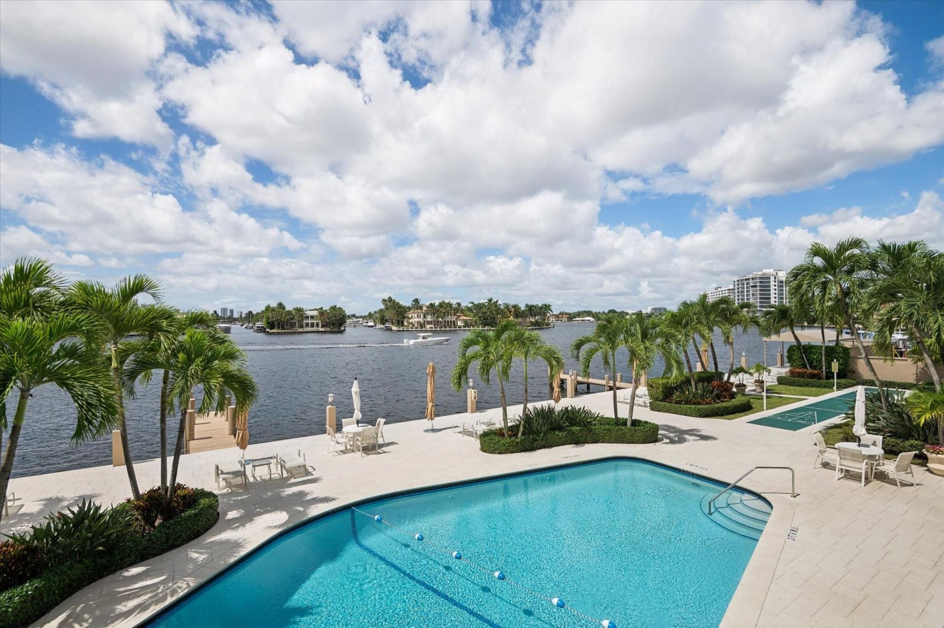 215 N Birch Road, Unit 2B, Fort Lauderdale, FL 33304 Photo