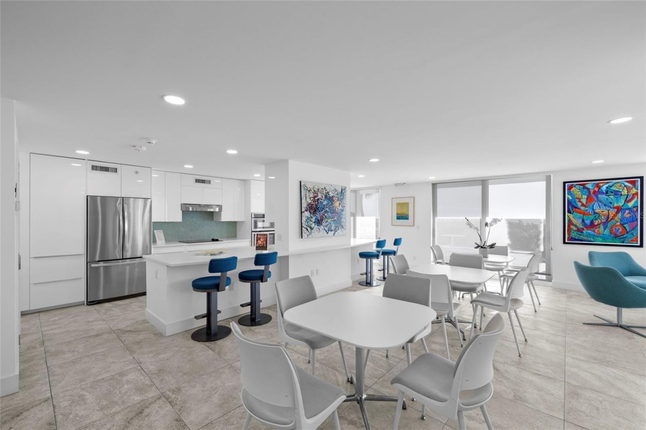 2425 Gulf Of Mexico Drive, Unit 7D, Longboat Key, FL 34228 Photo