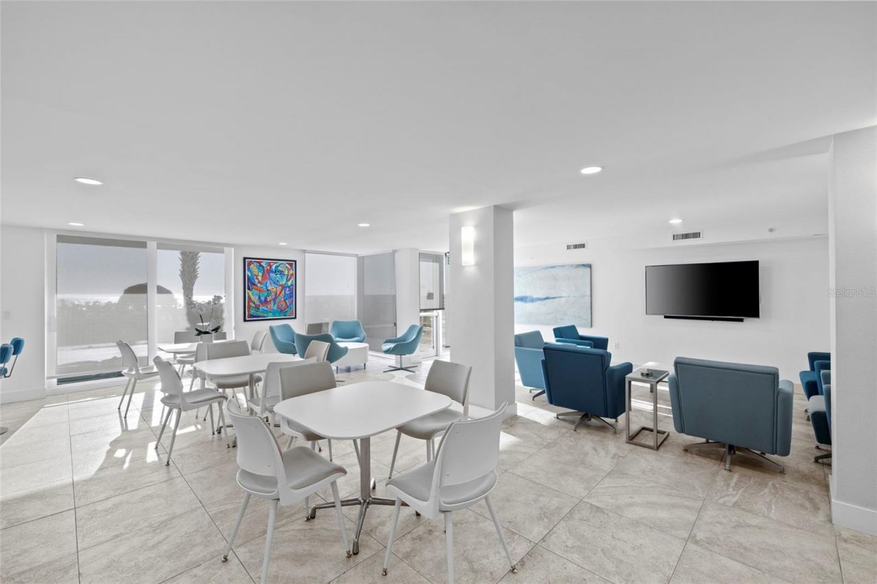 2425 Gulf Of Mexico Drive, Unit 7D, Longboat Key, FL 34228 Photo