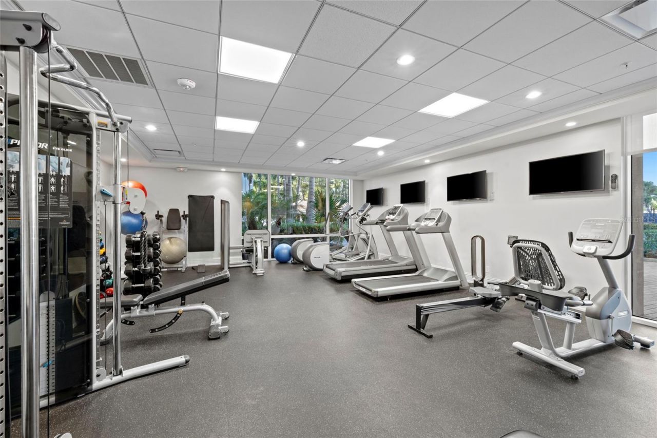 2425 Gulf Of Mexico Drive, Unit 7D, Longboat Key, FL 34228 Photo