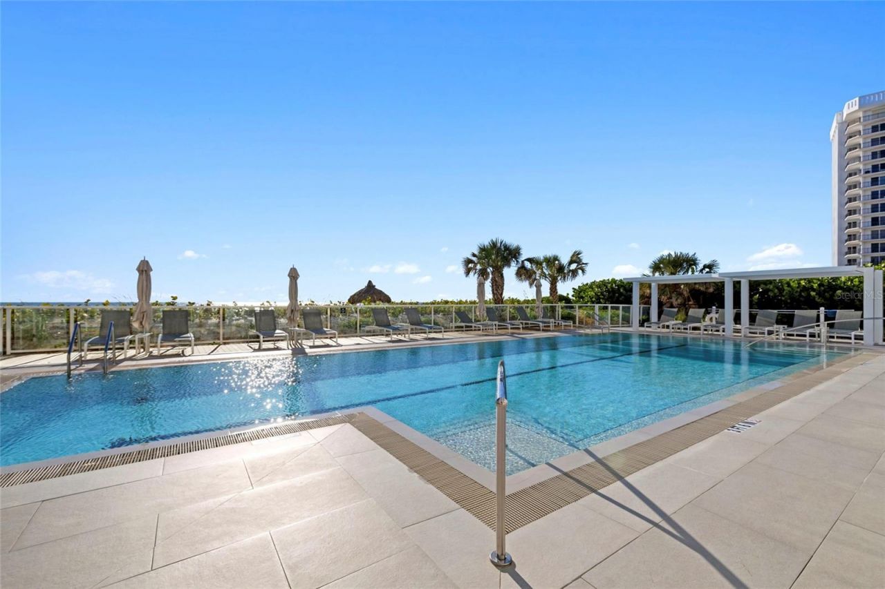 2425 Gulf Of Mexico Drive, Unit 7D, Longboat Key, FL 34228 Photo