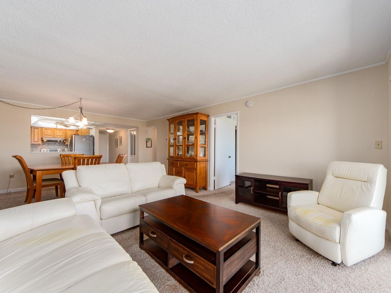 51 Island Way, Unit 1001, Clearwater Beach, FL 33767 Photo