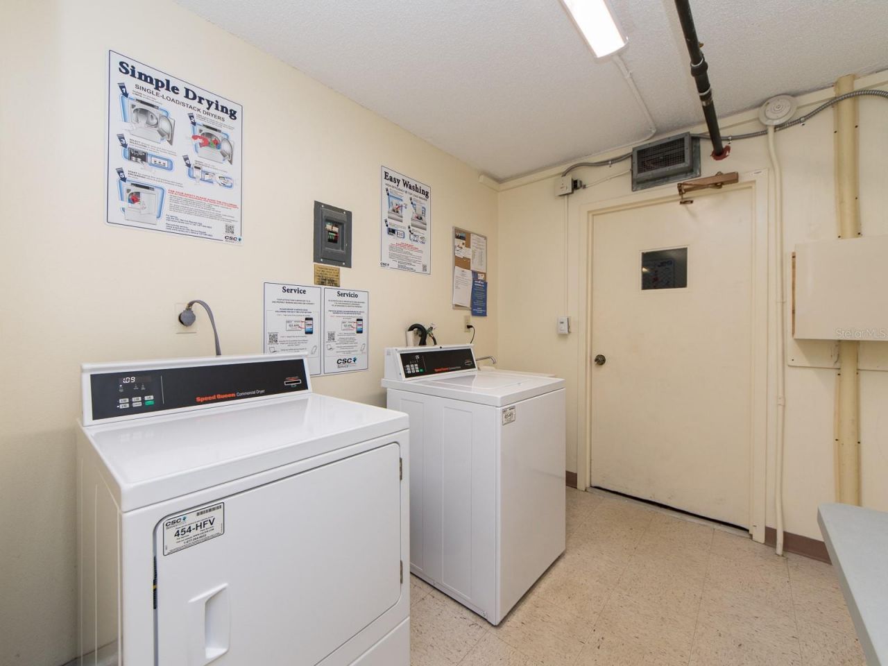 51 Island Way, Unit 1001, Clearwater Beach, FL 33767 Photo
