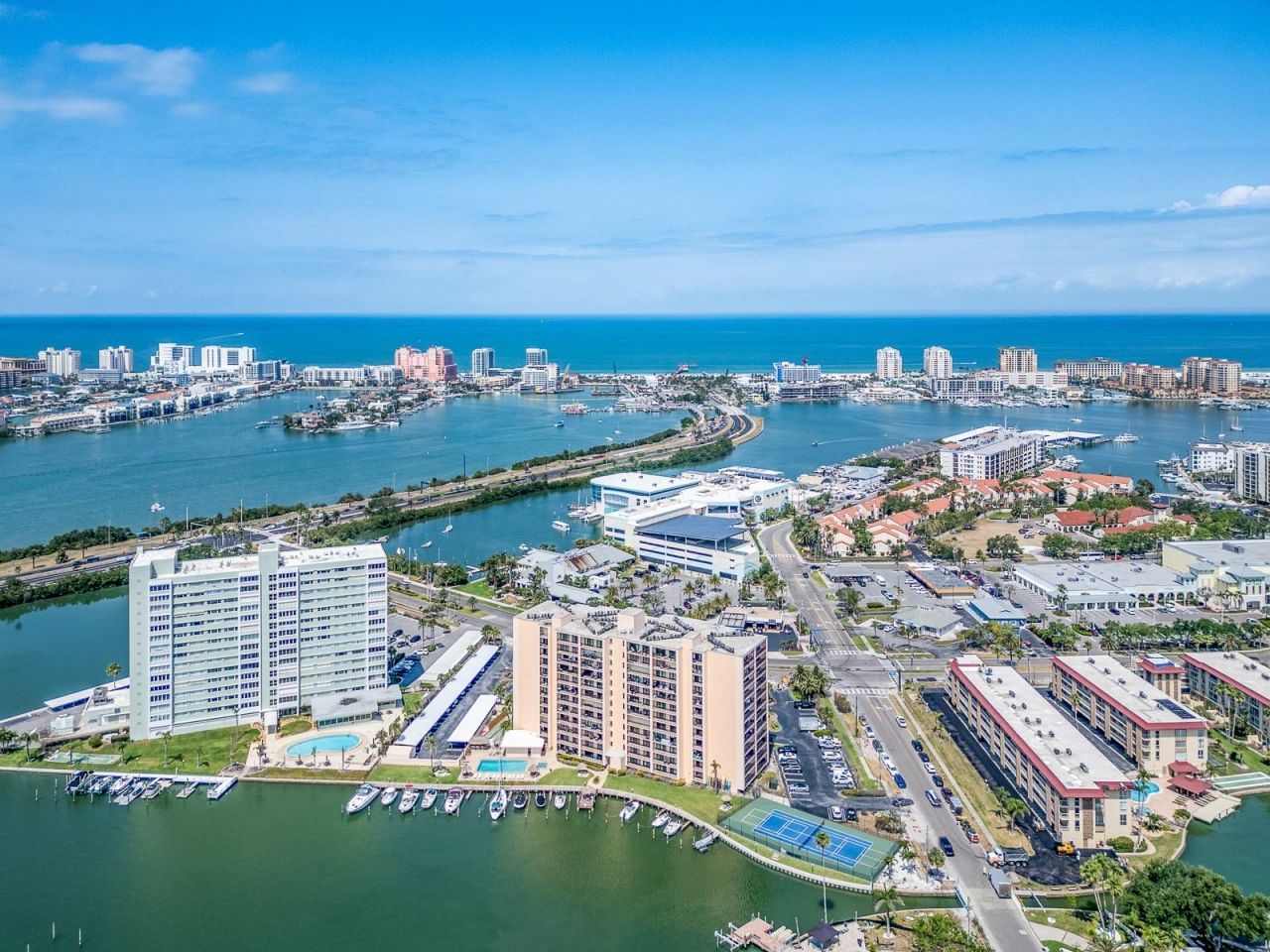 51 Island Way, Unit 1001, Clearwater Beach, FL 33767 Photo