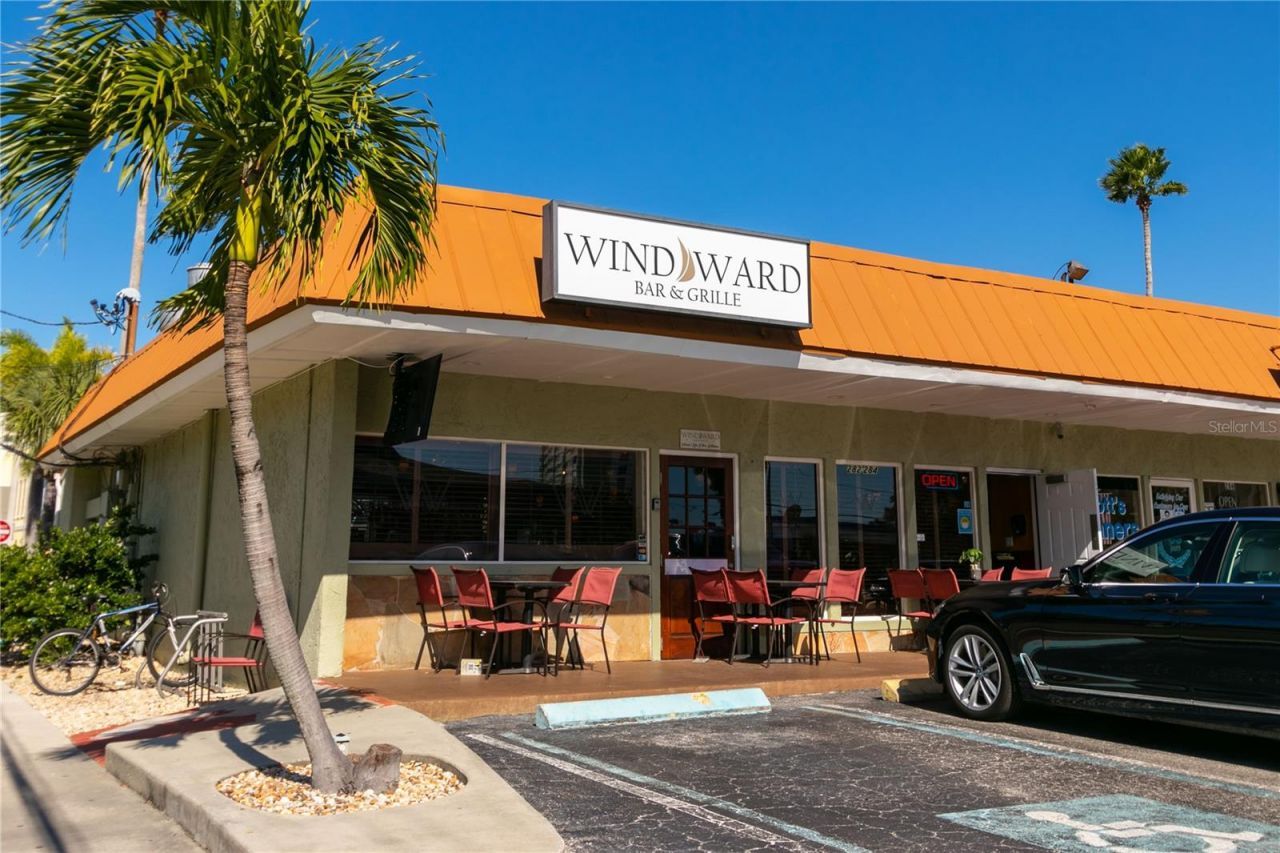 51 Island Way, Unit 1001, Clearwater Beach, FL 33767 Photo