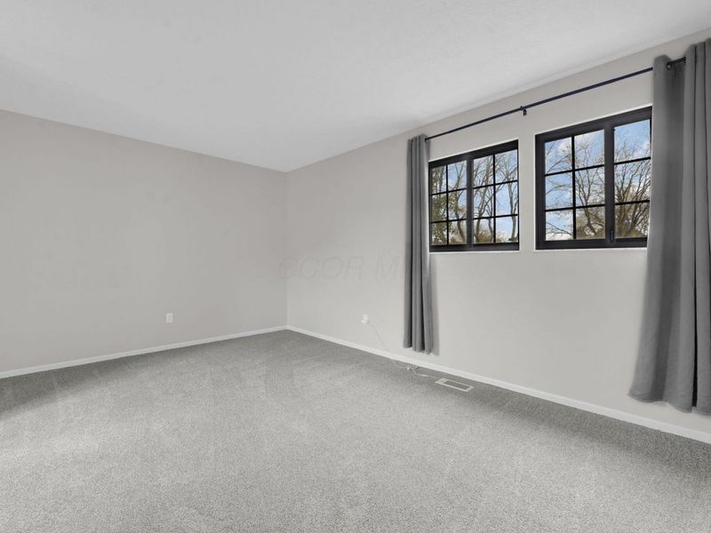 203 Saint Pierre Street, Worthington, OH 43085 Photo 28